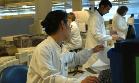 healthcare-science-four-scientists-working