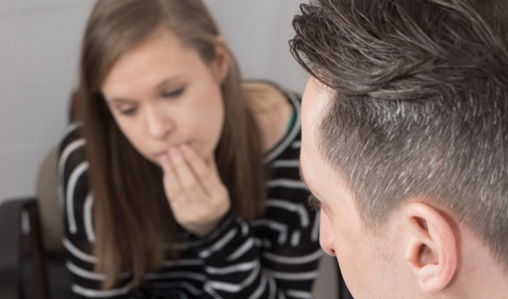 counselling_psychologist_with_patient